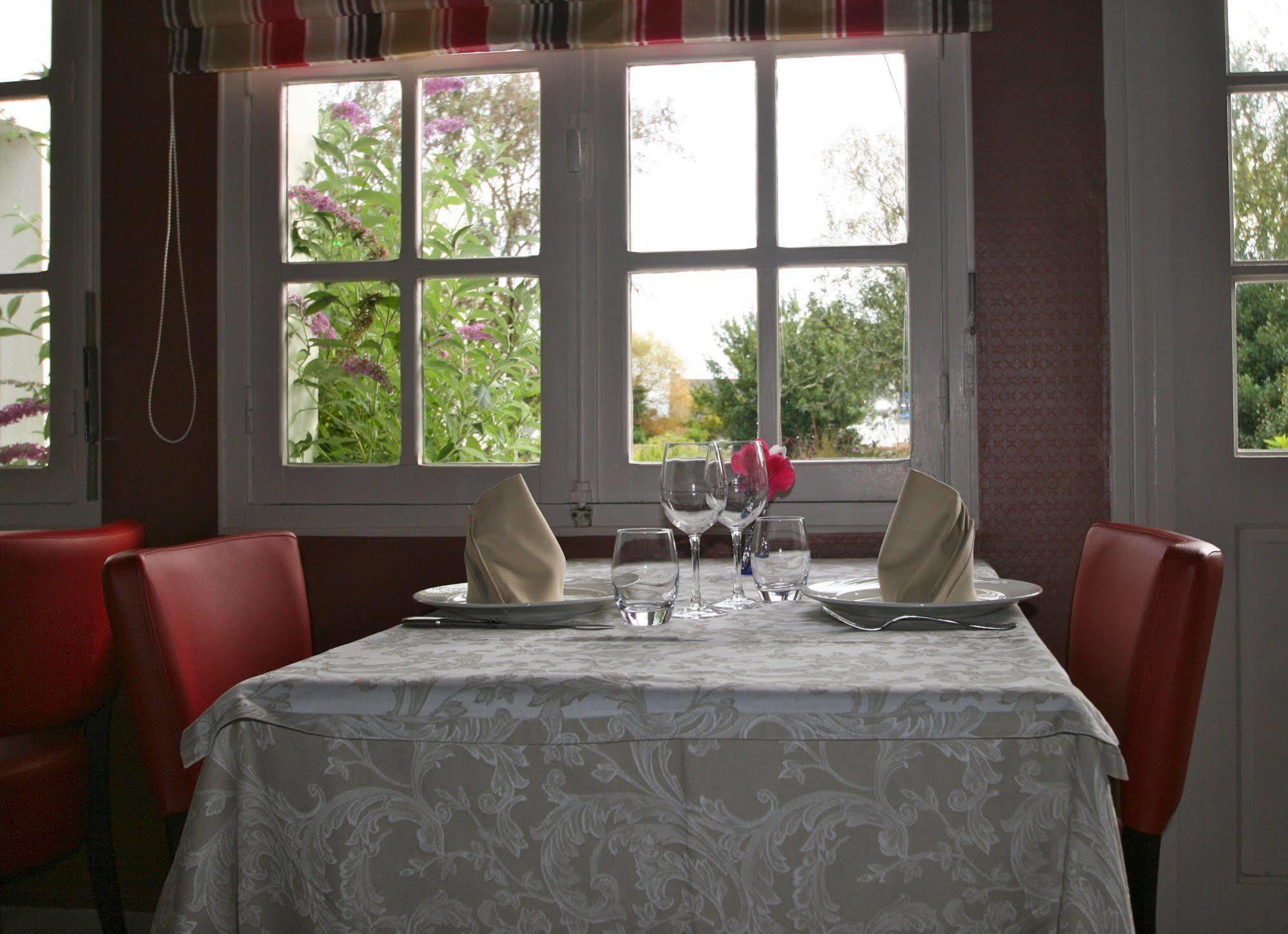 Auberge Du Cabestan Hotel 奥迪耶纳 外观 照片