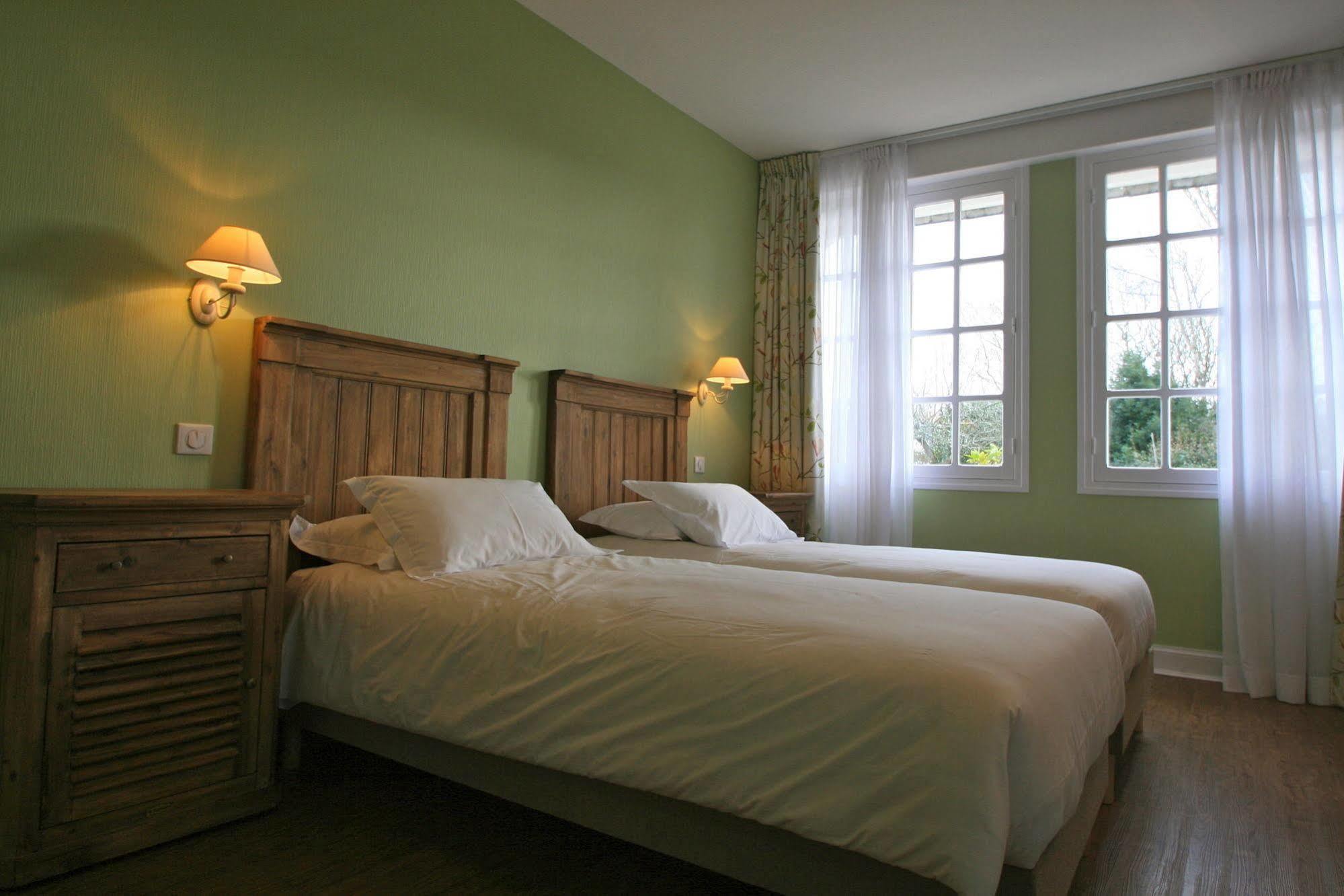 Auberge Du Cabestan Hotel 奥迪耶纳 外观 照片