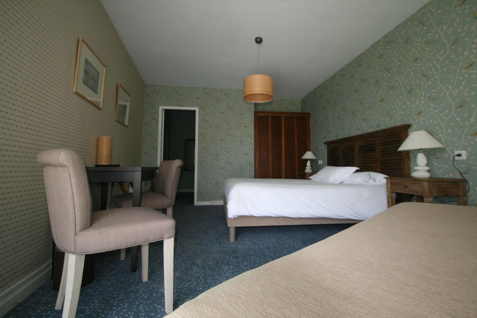 Auberge Du Cabestan Hotel 奥迪耶纳 外观 照片